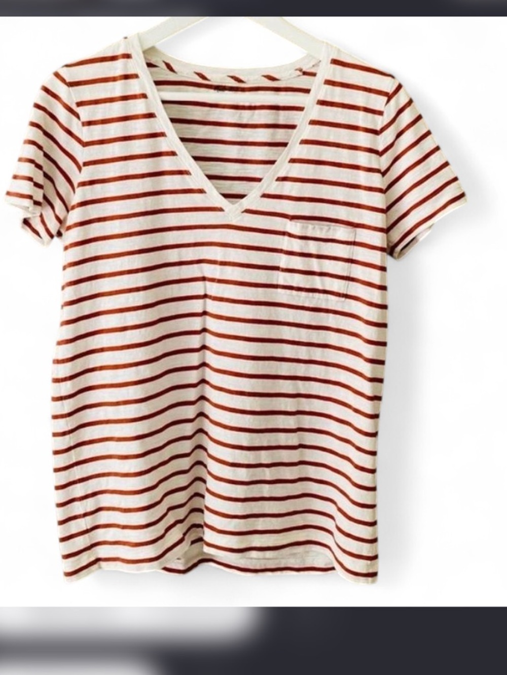 Madewell Whisper Cotton V-Neck Burnt Orange Rust Striped Pocket T-Shirt Size M - Picture 4 of 8
